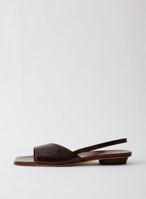 Avi Crinkle Patent Asymmetric Flat For Discount